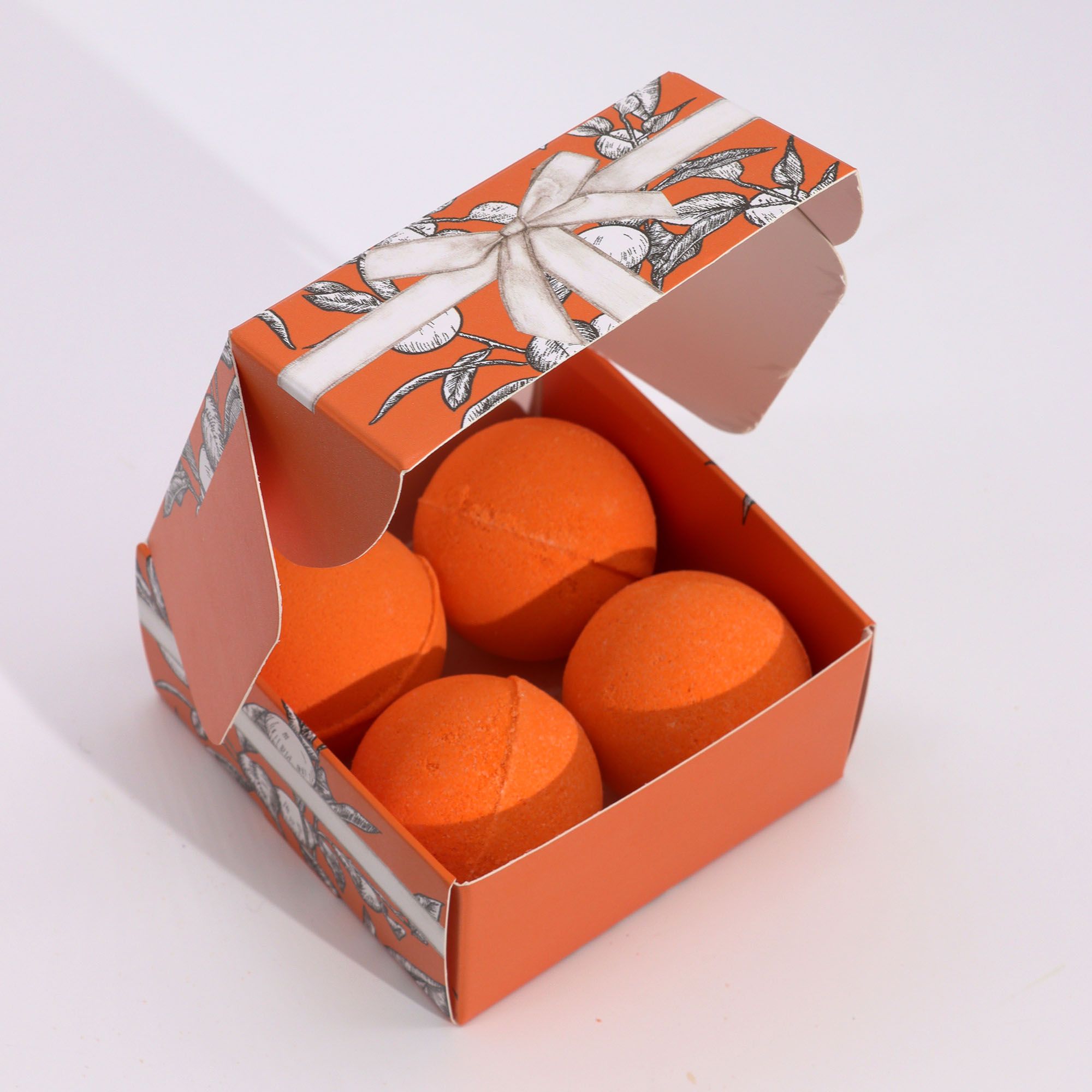 Set of 4 Vitamin C Bath Bombs – Aromatherapy Quartet - Image 3