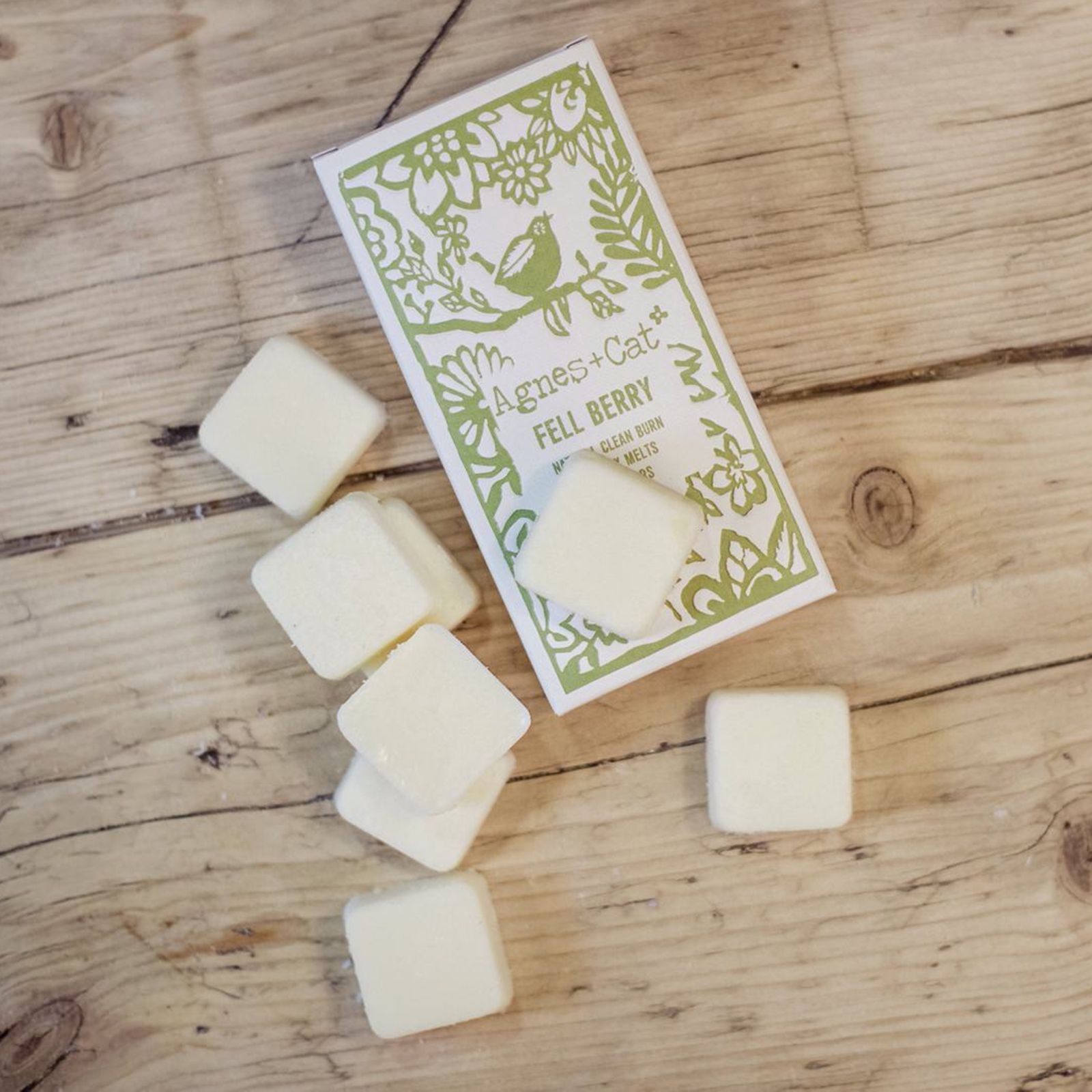 Agnes + Cat Box of 8 Wax Melts - Fell Berry - Image 3